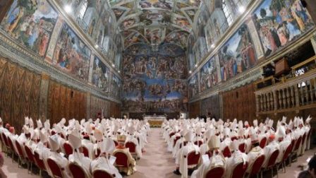 Đức Tân Giáo Hoàng Lêô XIV dâng Thánh lễ với các Hồng y, kết thúc mật viện