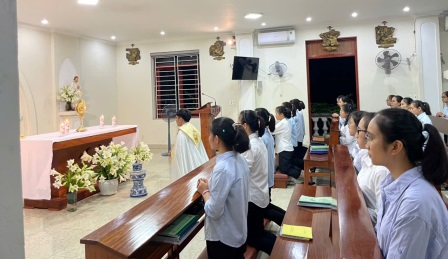 Khai mạc khóa Linh thao dành cho các em khối Thanh tuyển Hội dòng Mến Thánh Giá Hưng Hóa