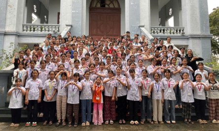 Kết thúc khóa sinh hoạt hè cho tu sinh nữ – đợt 1/2025 tại Hội Dòng Mến Thánh Giá Hưng Hóa