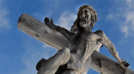 Suy Tôn Thánh Giá