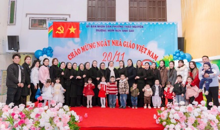 Trường Mầm Non Ánh Sao Tưng Bừng Mừng Ngày Nhà Giáo Việt Nam 20 -11