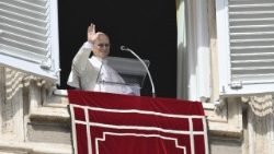 Kinh Truyền Tin (1/3): Chúa biến đổi những vết thương của lịch sử