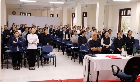 Hội Dòng Mến Thánh Giá Hưng Hóa: Khai Mạc Khóa Thường Huấn Với Chủ Đề “NGƯỜI TÔI TỚ TRUNG TÍN VÀ KHÔN NGOAN”