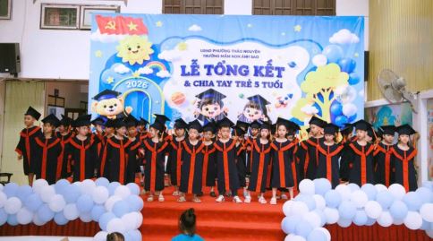 Trường Mầm Non Ánh Sao Tổ Chức Lễ Tổng Kết Năm Học Và Trao Chứng Chỉ Ra Trường Cho 53 Bé Khối 5 Tuổi