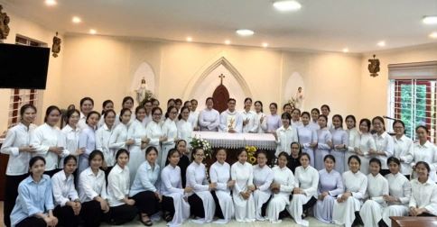 Khóa Tĩnh Tâm Khối Thanh Tuyển: Khép Lại Hành Trình Sống Rực Rỡ Theo Cách Chúa Muốn