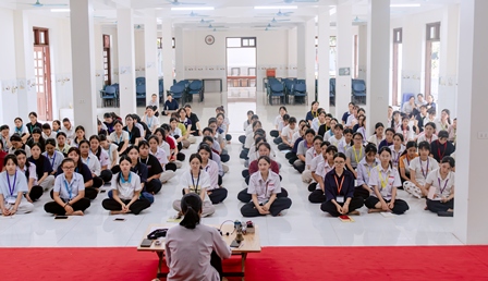 Khai Mạc Khóa Sinh Hoạt Hè Đợt II – 2026 Cho Tu Sinh Nữ Tại Hội Dòng Mến Thánh Giá Hưng Hóa