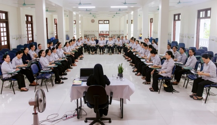 Ban Quản Trị Hội dòng họp sơ kết bán niên và đề ra phương hướng sứ vụ trong 6 tháng cuối năm 2026