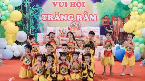 Lớp Mầm Non Độc Lập Sơn Ca Tổ Chức “Vui Hội Trăng Rằm 2026”